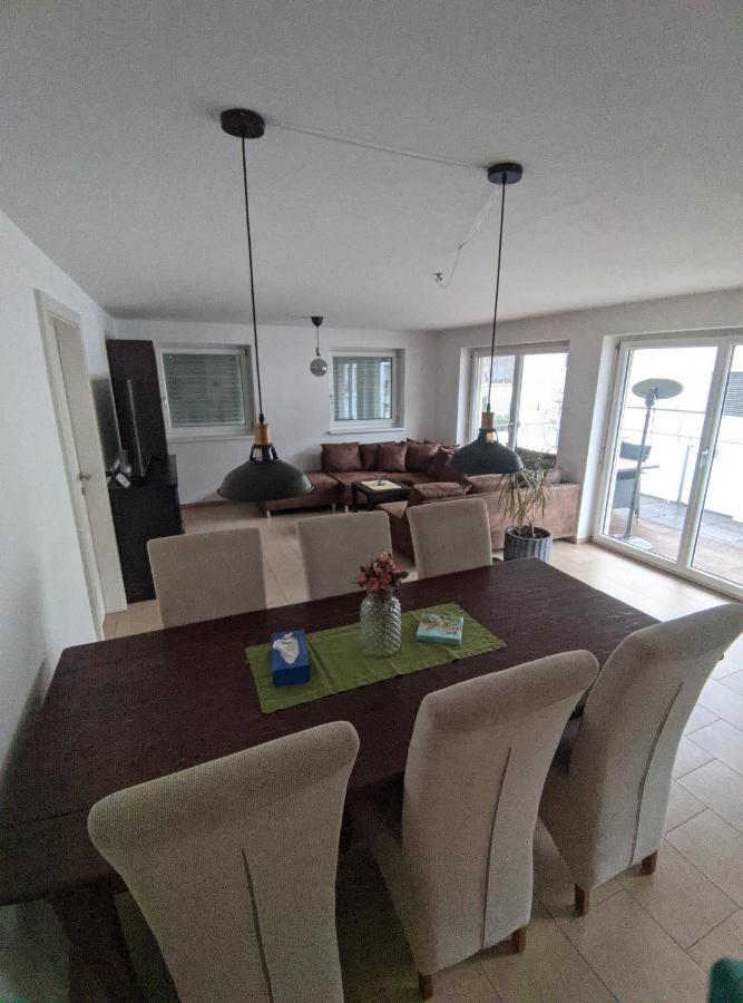 Grafmax Apartment โฮเฮเน็มส์ ภายนอก รูปภาพ